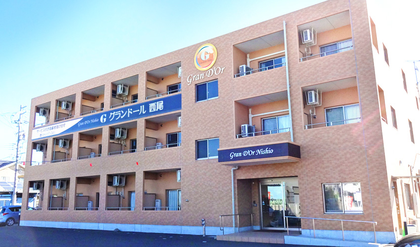 グランドール西尾