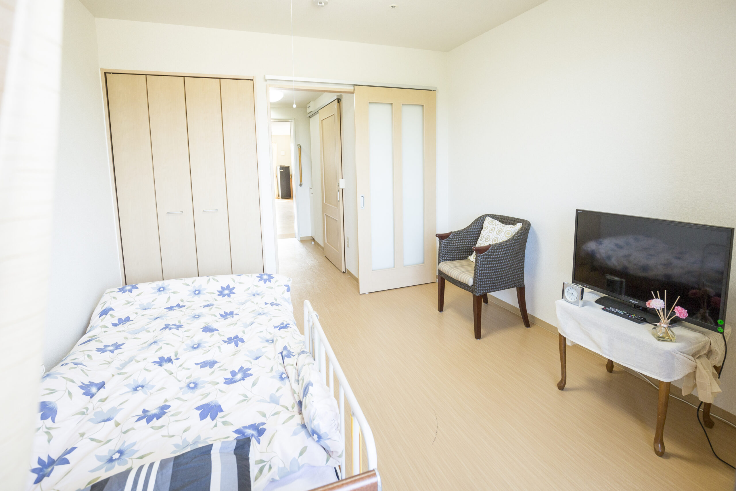 <br />
<b>Warning</b>: Array to string conversion in <b>/home/xb661875/ikoinosato.com/public_html/wp/wp-content/themes/wp-templ/single-facility.php</b> on line <b>462</b><br />
最高の立地条件にある快適居室