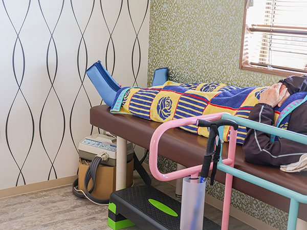 <br />
<b>Warning</b>:  Array to string conversion in <b>/home/xb661875/ikoinosato.com/public_html/wp/wp-content/themes/wp-templ/single-facility.php</b> on line <b>462</b><br />
リラクゼーション空間