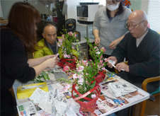 <br />
<b>Warning</b>:  Array to string conversion in <b>/home/xb661875/ikoinosato.com/public_html/wp/wp-content/themes/wp-templ/single-facility.php</b> on line <b>462</b><br />
シーズンに合わせた作品作りをレクリエーションに